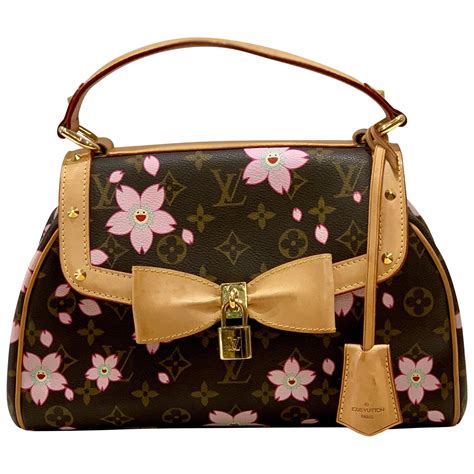 louis vuitton pouch sizes|louis vuitton bloom pouch.